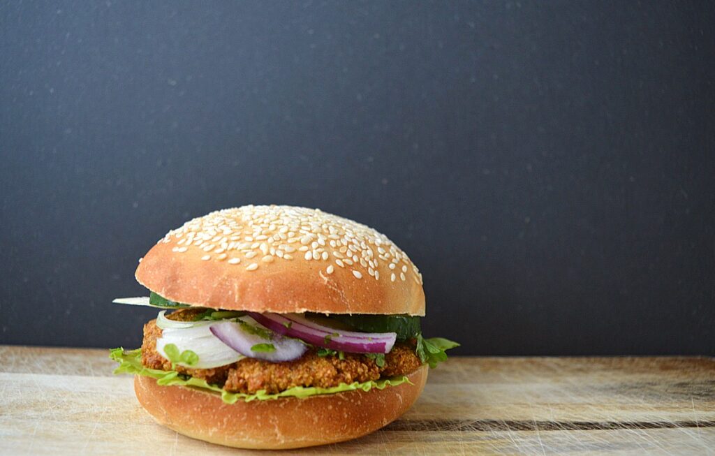 vegansk falafel burger
